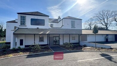 Peache Way, Nottingham to rent Building Photo- Image 1 of 3