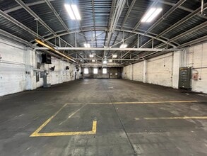 601-603 L St, Lincoln, NE to rent Interior Photo- Image 1 of 2