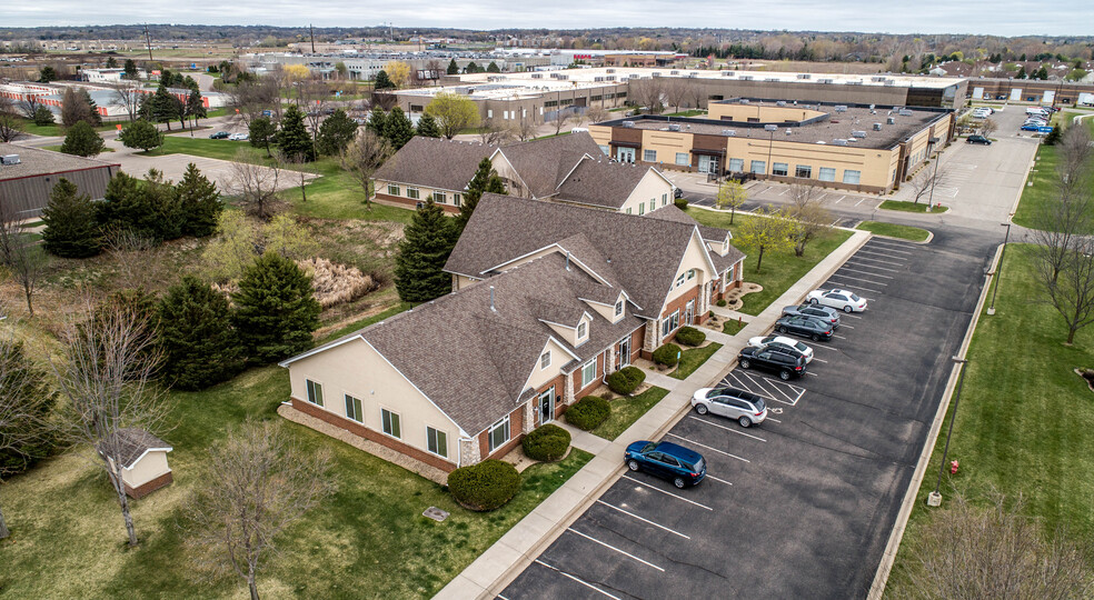 14815 Energy Way, Apple Valley, MN for sale - Primary Photo - Image 1 of 1