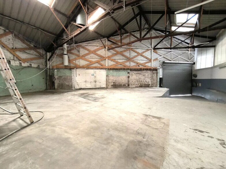 Light Industrial in Épinay-sur-Seine to rent - Interior Photo - Image 3 of 5