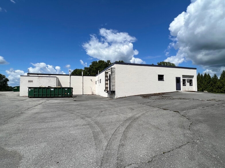 1175 Bragg St, Honeoye Falls, NY for sale - Building Photo - Image 3 of 22