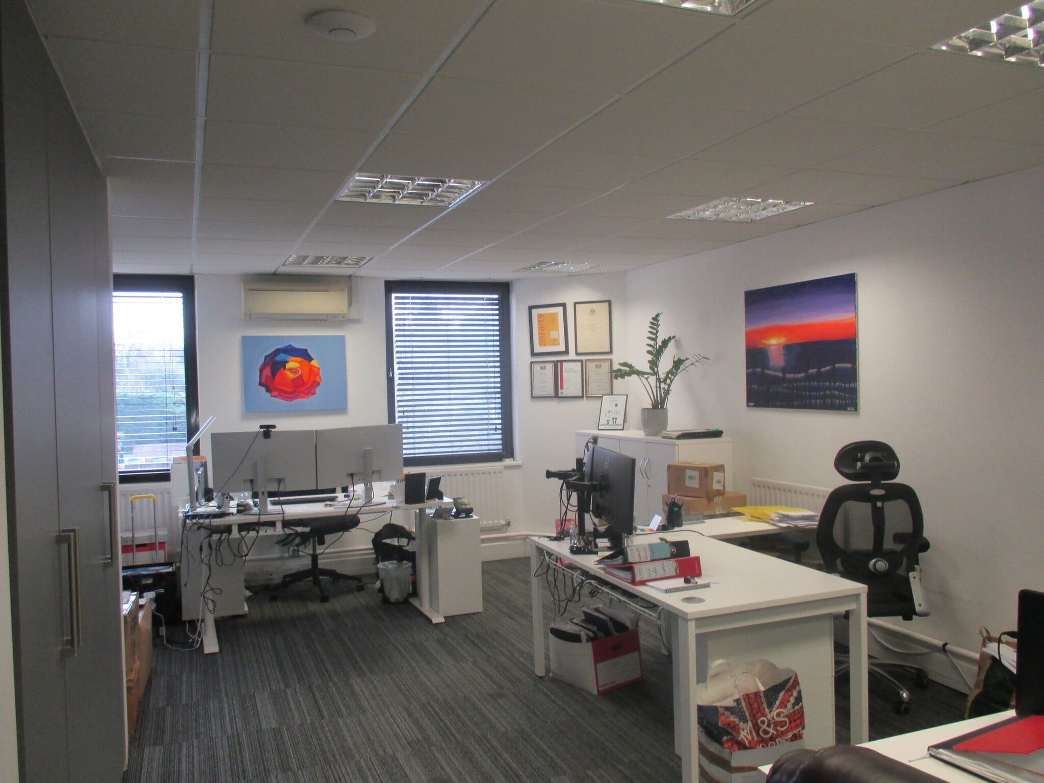 314 Regents Park Rd, London to rent Interior Photo- Image 1 of 3