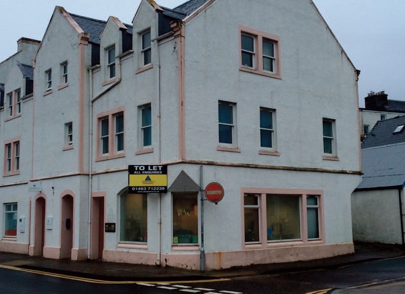 Unit 3-4 The Green, Portree to rent - Primary Photo - Image 1 of 6
