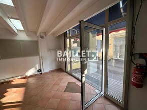 Industrial in Antibes for sale Interior Photo- Image 1 of 18