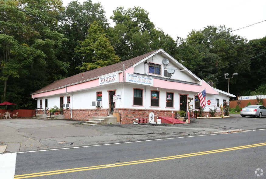 1076 Hanover Rd, Meriden, CT for sale - Building Photo - Image 1 of 5