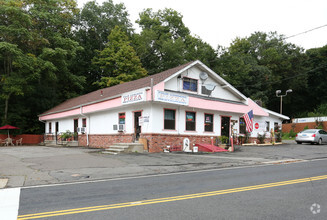 1076 Hanover Rd, Meriden, CT for sale Building Photo- Image 1 of 6