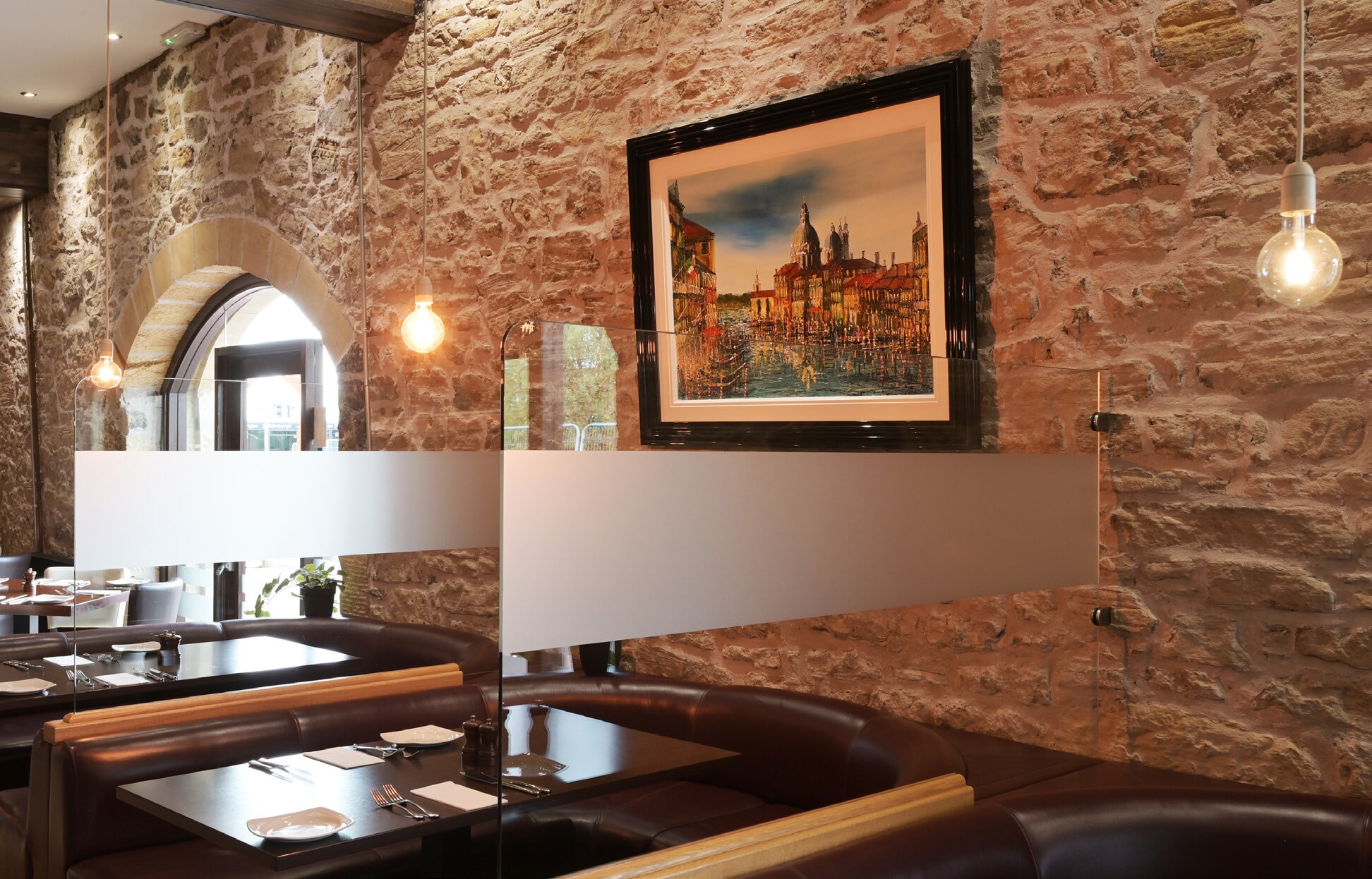 1 Burnbank Rd, Falkirk to rent Interior Photo- Image 1 of 15