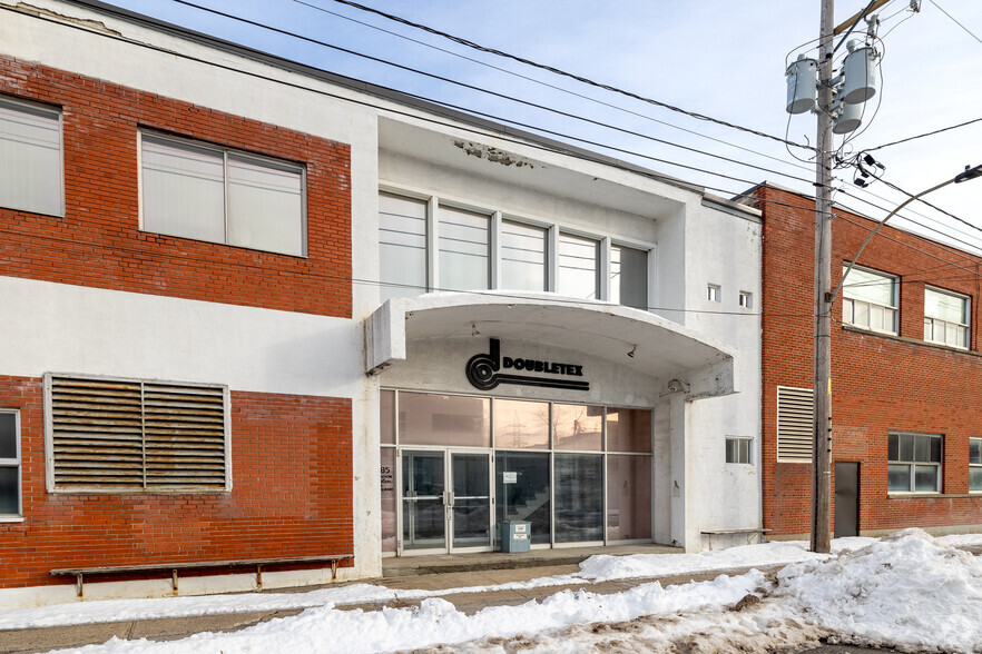 9735 Rue Jeanne-Mance, Montréal, QC for sale - Building Photo - Image 3 of 8