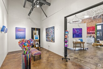 610 Elm St, McKinney, TX to rent Interior Photo- Image 1 of 3