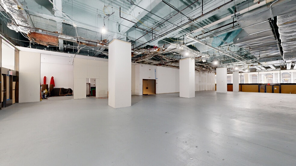 9 W 57th St, New York, NY to rent - Matterport 3D Scan - Image 2 of 26