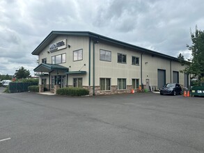 15737 SE 102nd Ave, Clackamas, OR for sale Building Photo- Image 1 of 7