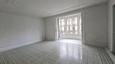 Office in Barcelona, Barcelona to rent Interior Photo- Image 2 of 10