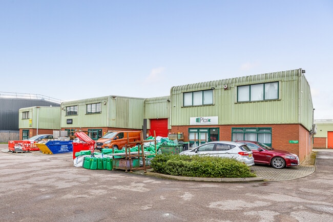 More details for Watchmead, Welwyn Garden City - Industrial to Rent