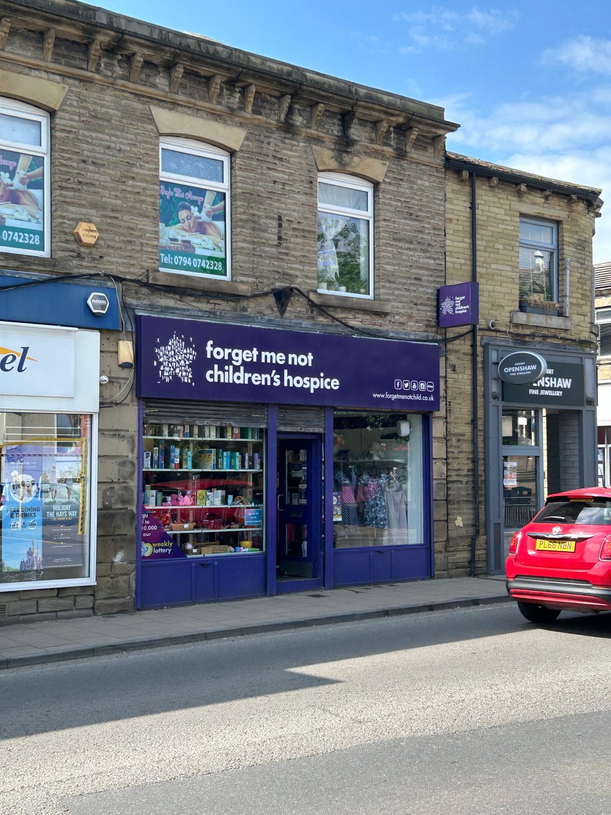 9 Bradford Rd, Cleckheaton for sale Building Photo- Image 1 of 1