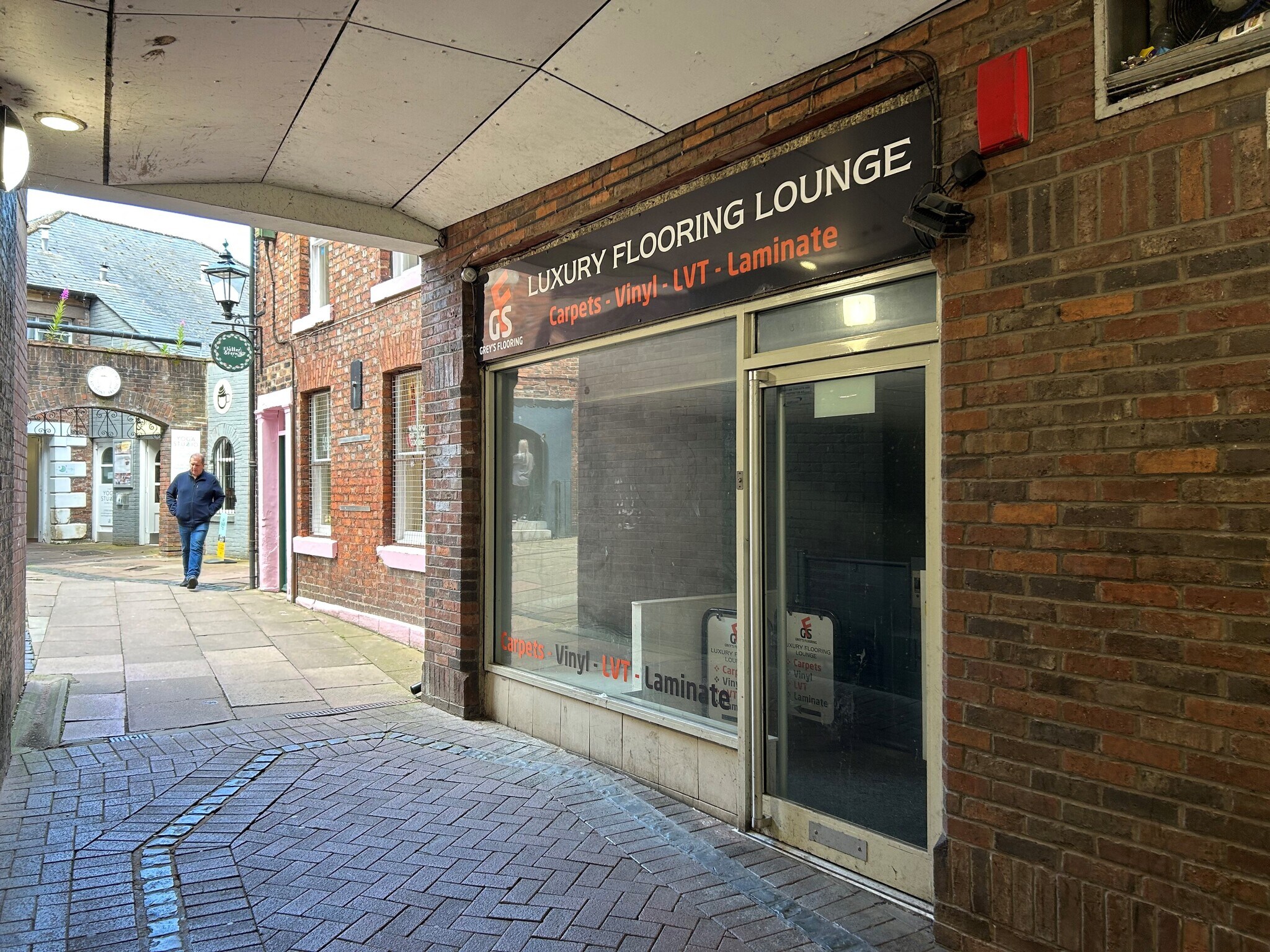 2 Rosemary Ln, Carlisle for sale Building Photo- Image 1 of 1