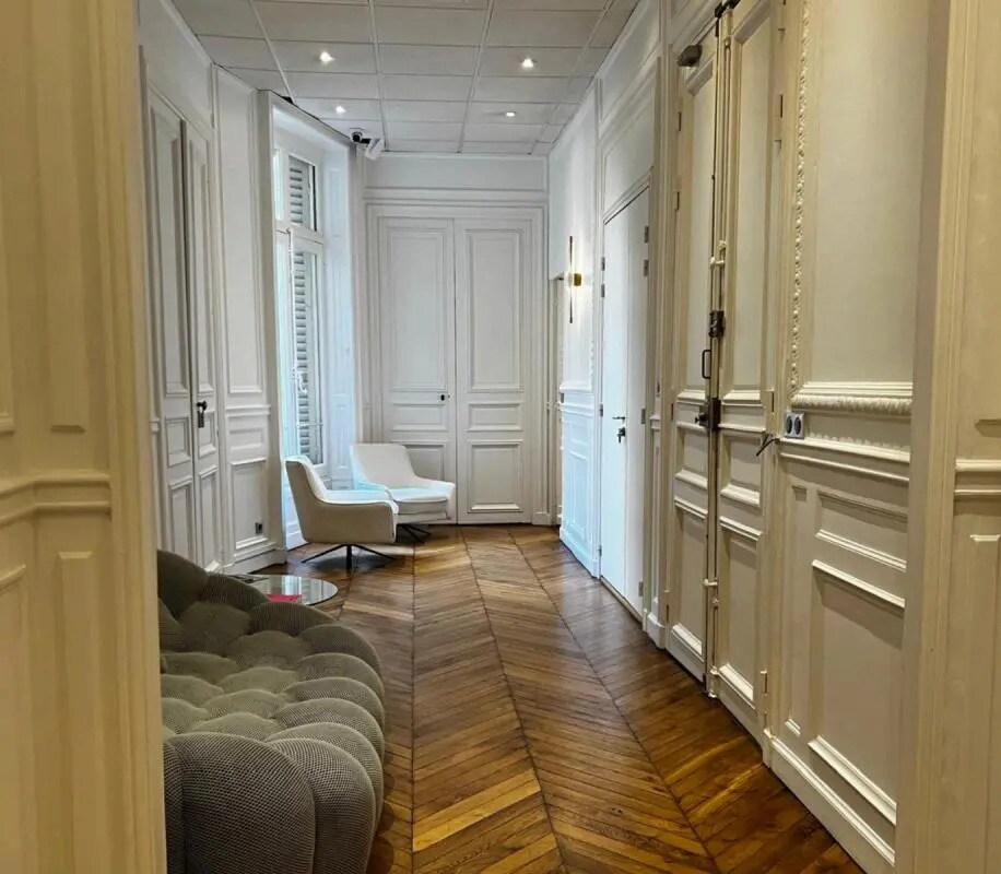 Location Bureaux 30 m² - Photo 1