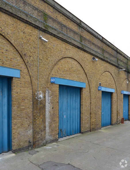 53 Parkside Business Estate, London to rent - Building Photo - Image 3 of 3