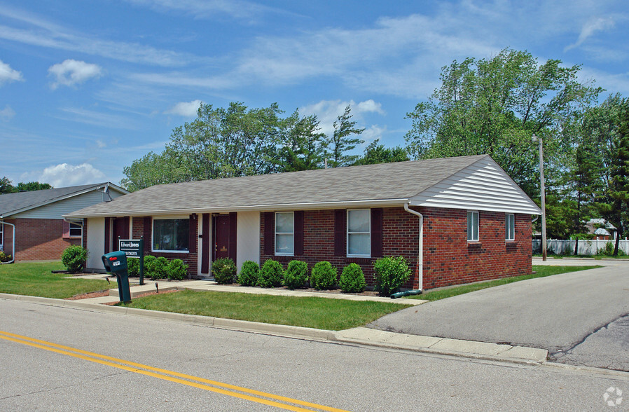 2261 Miamisburg-Centerville Rd, Dayton, OH for rent - Primary Photo - Image 2 of 14