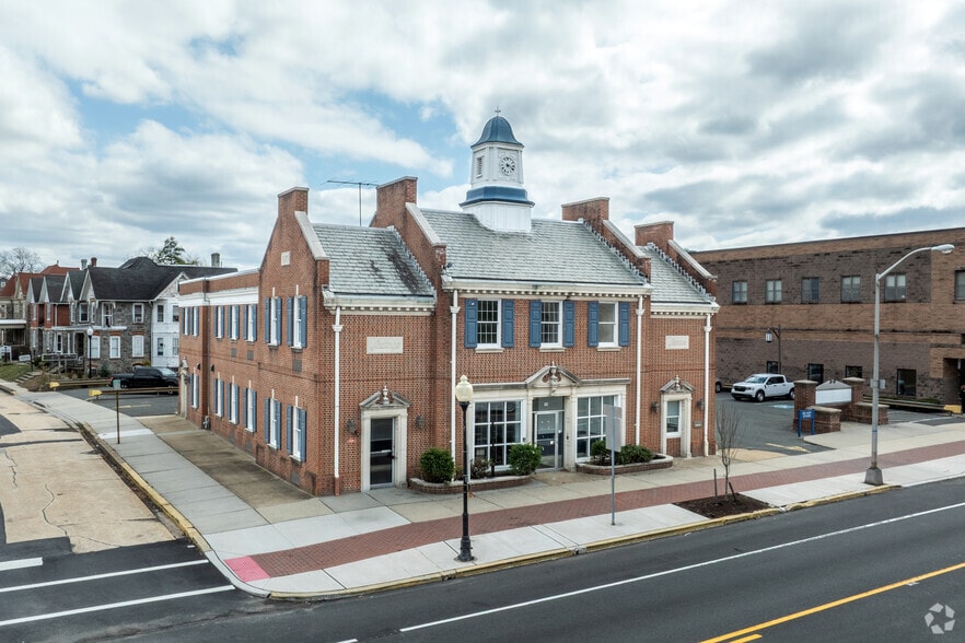 22 N Broad St, Woodbury, NJ to rent - Building Photo - Image 3 of 8
