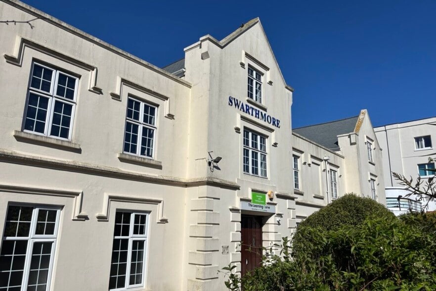 76-78 Mutley Plain, Plymouth to rent - Building Photo - Image 2 of 3