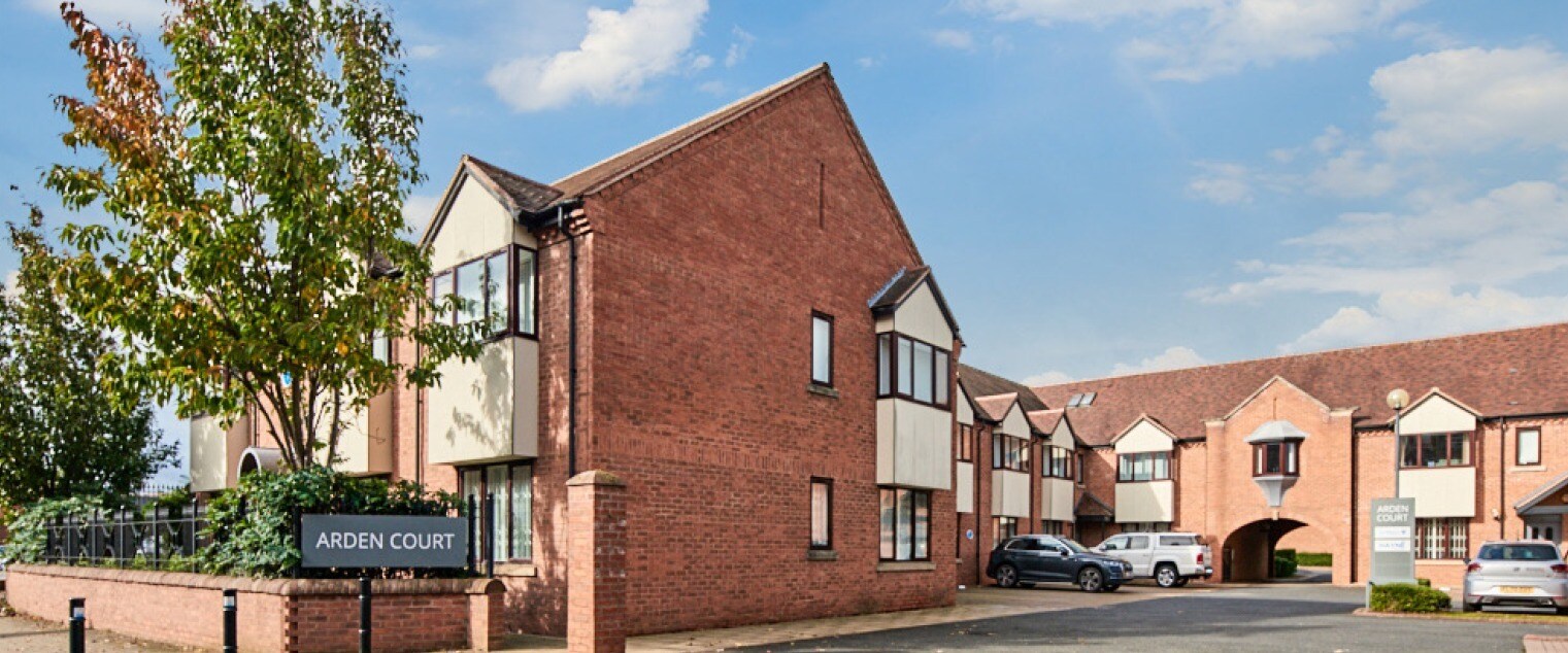 Arden St, Stratford Upon Avon to rent Building Photo- Image 1 of 6