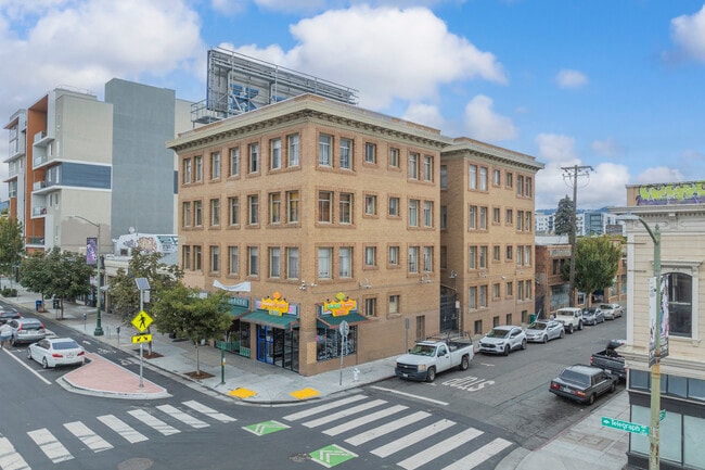 More details for 498 25th St, Oakland, CA - Build-to-Rent for Sale