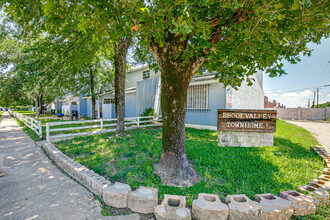 11901-11918 Brook Valley Cir, Balch Springs, TX for sale Primary Photo- Image 1 of 1