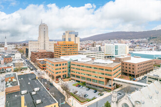 600 Penn St, Reading, PA - aerial  map view