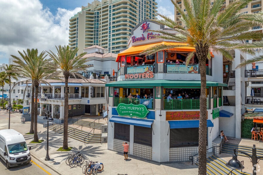 17 S Fort Lauderdale Beach Blvd, Fort Lauderdale, FL to rent - Building Photo - Image 2 of 5