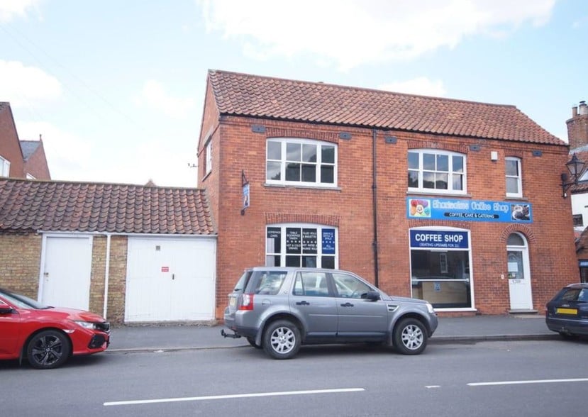 Market Pl, Wragby to rent - Primary Photo - Image 1 of 1