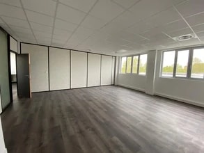 79 Rue Rateau, La Courneuve to rent Interior Photo- Image 2 of 5