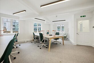 16-20 Hampden Gurney St, London to rent Interior Photo- Image 2 of 6