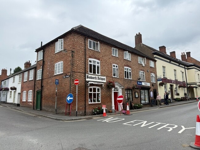 More details for 10-12 Main St, Nuneaton - Retail for Sale