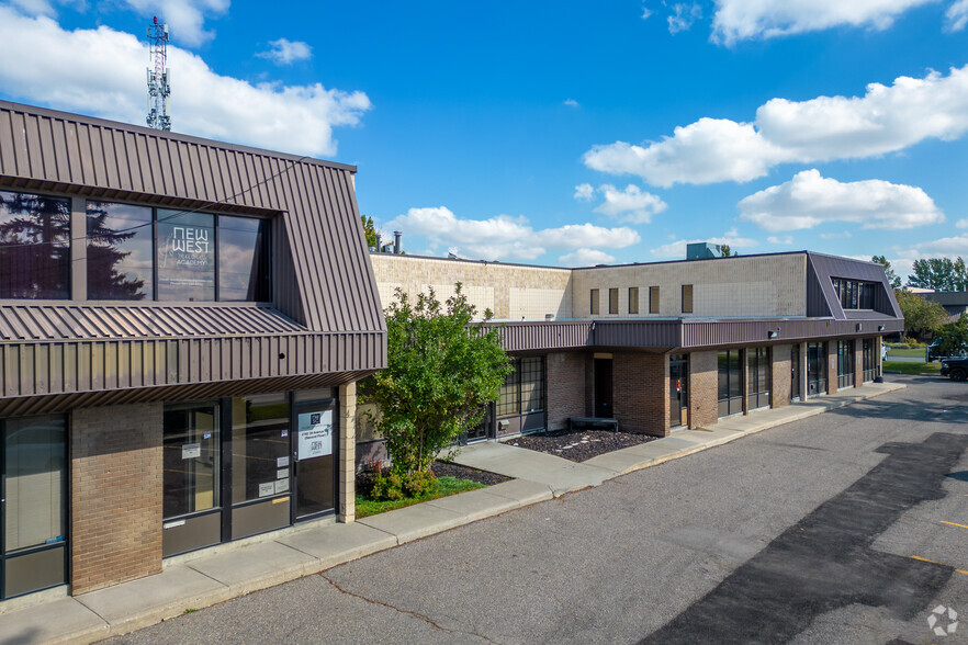 2180-2204 39th Ave NE, Calgary, AB for rent - Primary Photo - Image 1 of 5