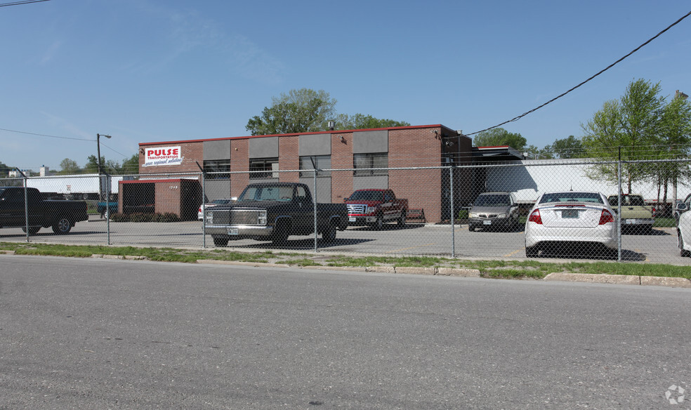 1048 N Monroe Ave, Kansas City, MO for rent - Building Photo - Image 2 of 2