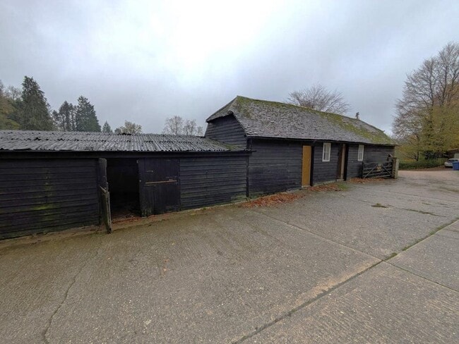 More details for Church Rd, Chiddingfold - Office to Rent