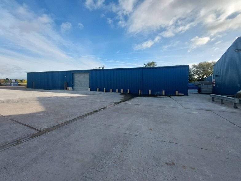 3 Askern Rd, Doncaster to rent - Building Photo - Image 3 of 7