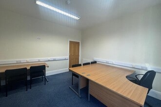 12 Albion Rd, Chesterfield to rent Interior Photo- Image 2 of 9