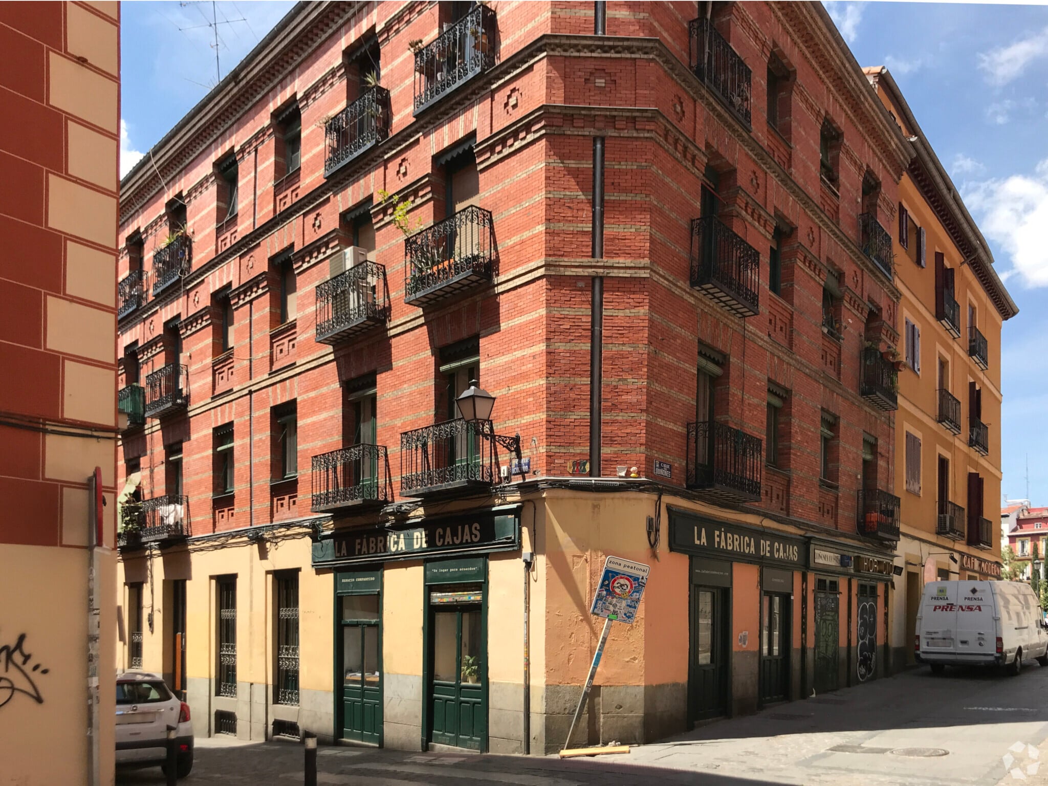 Calle del Acuerdo, 17, Madrid, Madrid to rent Primary Photo- Image 1 of 4