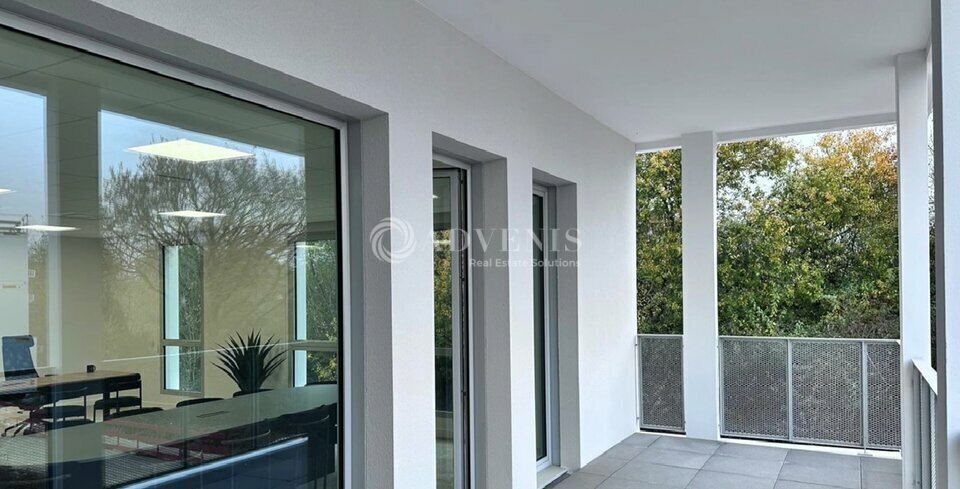Office in Serris for sale - Building Photo - Image 3 of 8