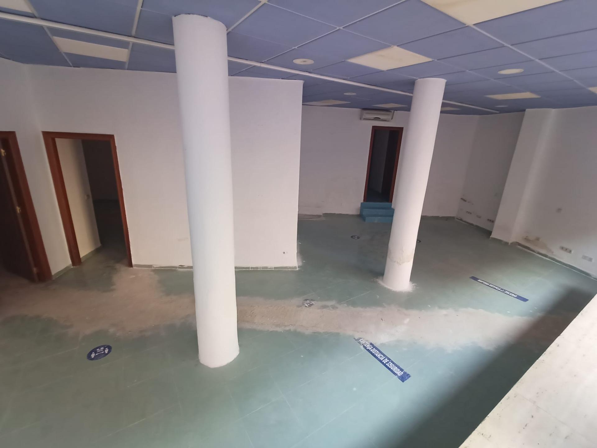 Retail in Cáceres, Cáceres for sale Building Photo- Image 1 of 12