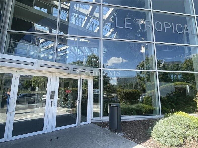 Office in Villepinte to rent - Building Photo - Image 3 of 11