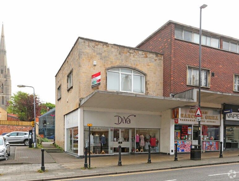 18 Watergate, Grantham for sale - Primary Photo - Image 1 of 1