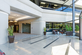 21900 Burbank, Woodland Hills, CA for rent Building Photo- Image 1 of 3