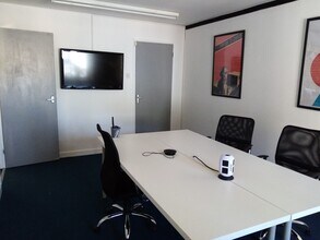 Spring Mill Industrial Estate, Nailsworth to rent Interior Photo- Image 2 of 3