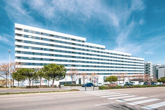 More details for Avenida José Antonio Corrales, 6, Madrid - Retail to Rent