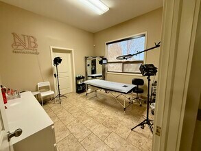 9005 127 Av NW, Edmonton, AB to rent Building Photo- Image 2 of 5