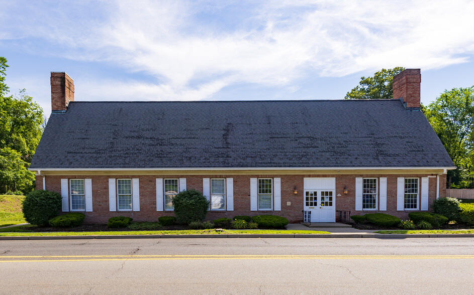 50 Broadway, Hillsdale, NJ for sale - Building Photo - Image 1 of 12