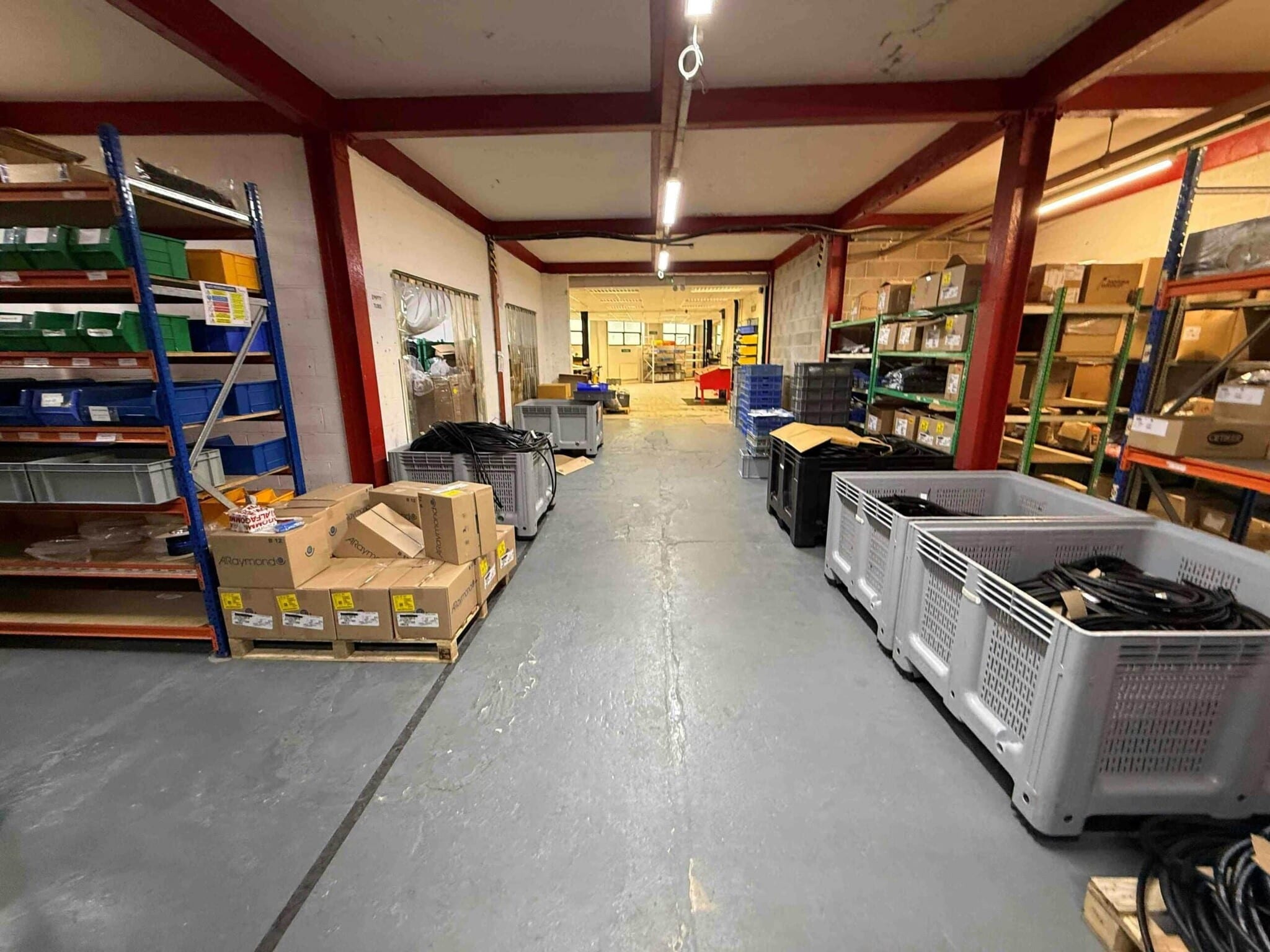 Whieldon Rd, Stoke On Trent to rent Interior Photo- Image 1 of 10