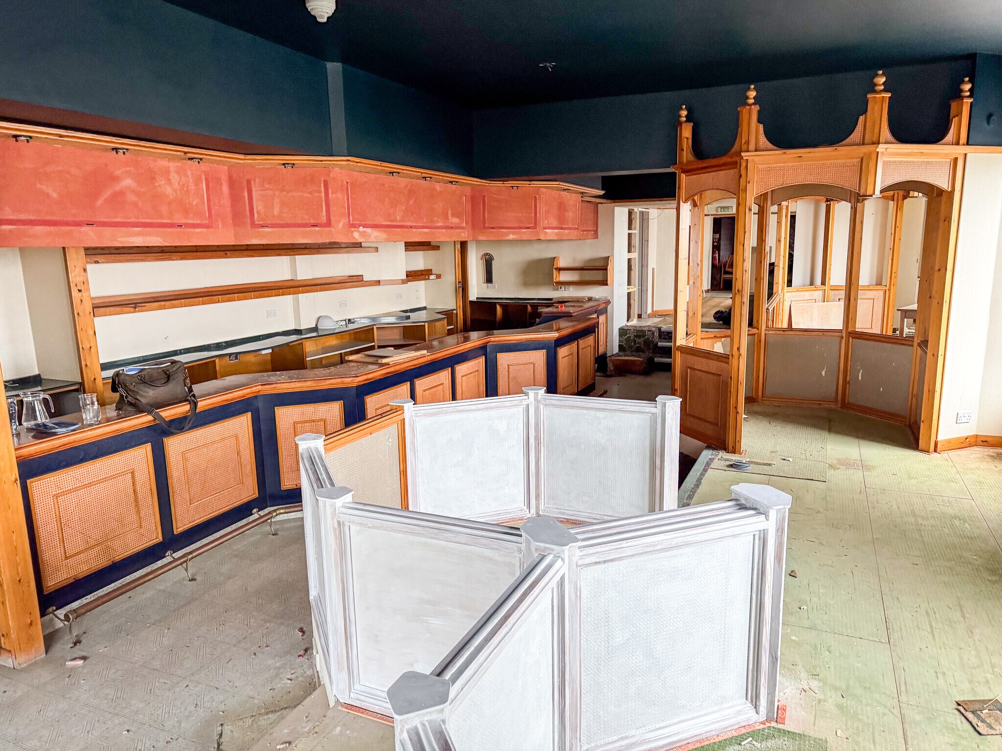 4 Promenade, Penzance to rent Interior Photo- Image 1 of 5